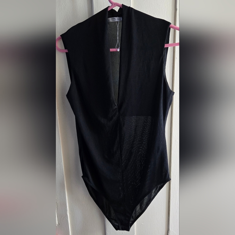 Zara Black Sleeveless Bodysuit